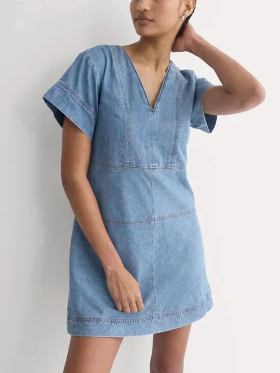 NWT Womens Everlane Denim Short-Sleeve Dress - Light Indigo - Size 2 - Picture 3 of 9